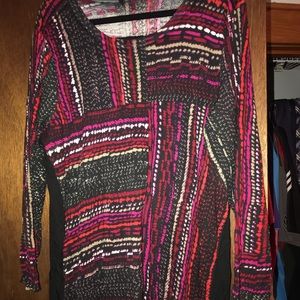 Nic and Zoe mixed pattern top